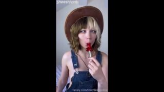 Toothlessteddie Aka Ikunziteuwu Hillbilly Gf Suck On A Lollipop For Pleasure Fansly Porn Leak